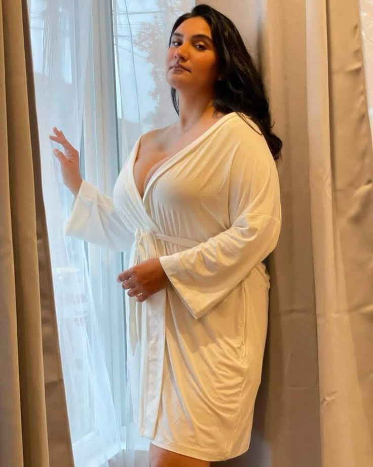 Nisha Night Escorts Delhi