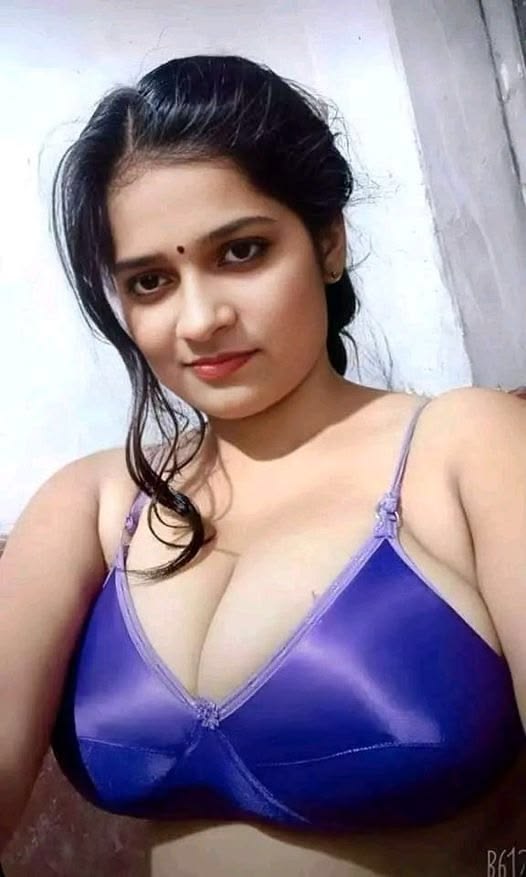 Priya High Profile Delhi Escorts